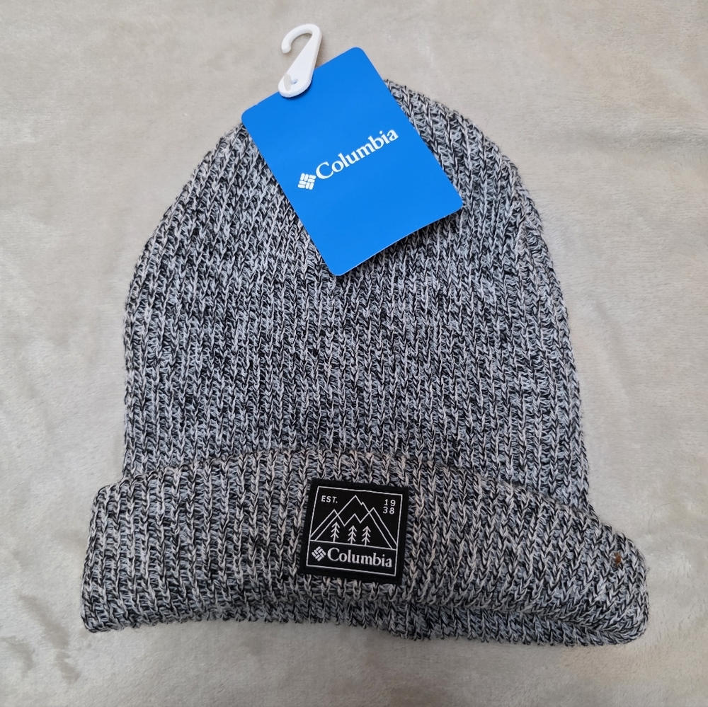 Columbia Navy Blue Knit Beanie With Second Hat Included